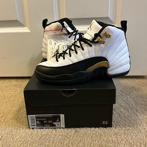 Jordan 12 Retro Taxi (2021)